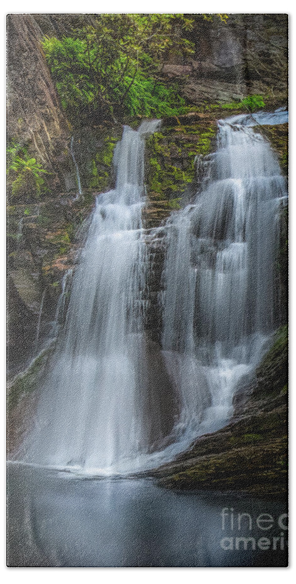 Waterfall Beach Towel featuring the photograph Lower Cascades at Hanging Rock by Shelia Hunt