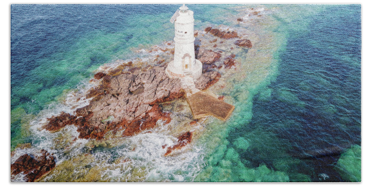 Lighthouse Beach Towel featuring the photograph Mangiabarche by Francesco Riccardo Iacomino