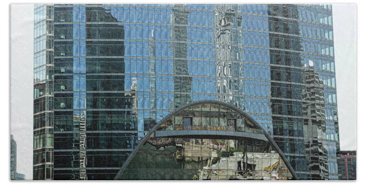 Mirrored Building - Chicago Beach Towel featuring the photograph Mirrored Building - Chicago by David Morehead