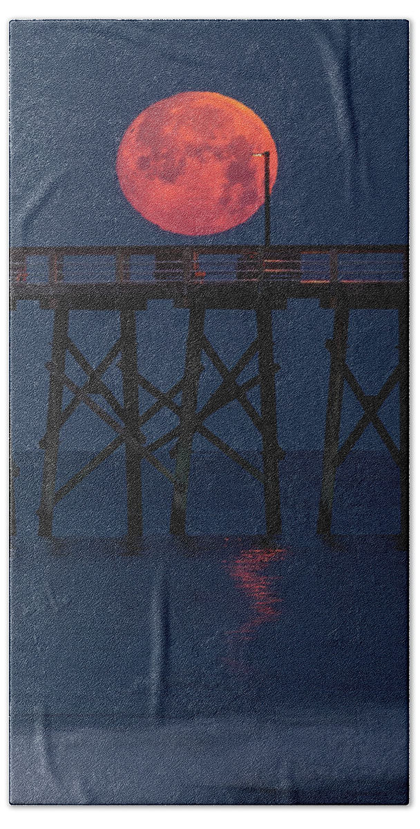 Fullmoon Beach Towel featuring the photograph Moonset by Nick Noble