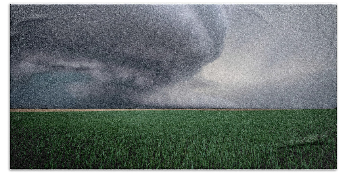 Mesocyclone Beach Towel featuring the photograph Mothership Storm by Wesley Aston