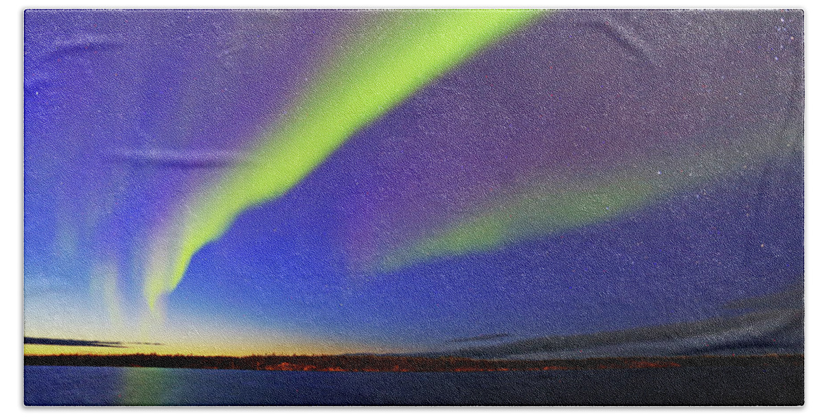 Northern Lights Beach Towel featuring the photograph Northern Lights by Shixing Wen