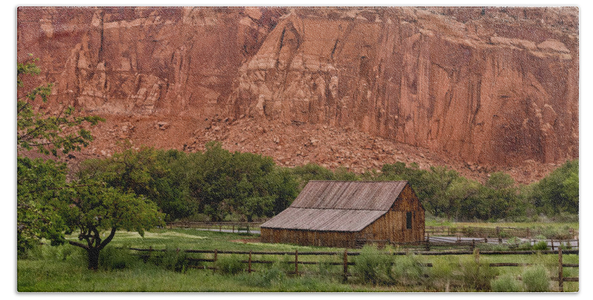 Utah Beach Towel featuring the photograph Old Barn in Fruita by Cheryl Strahl