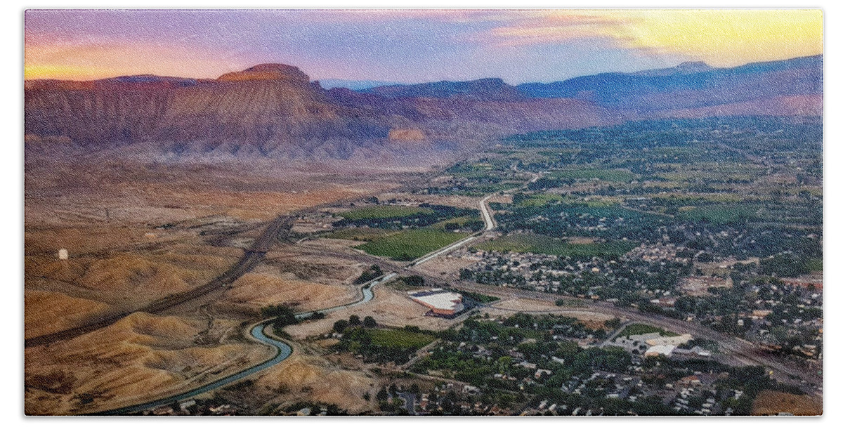 Grand Junction Beach Towel featuring the photograph On Approach to Grand Junction, Colorado by John A Rodriguez