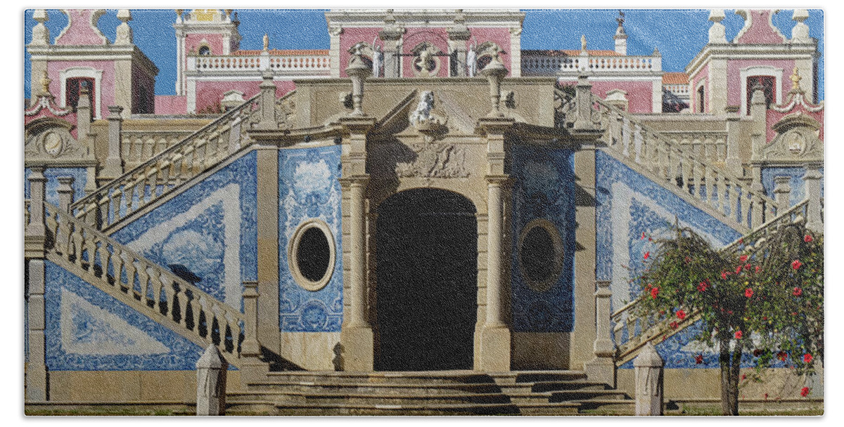 Estoi Palace Beach Towel featuring the photograph Palacio de Estoi front view by Angelo DeVal