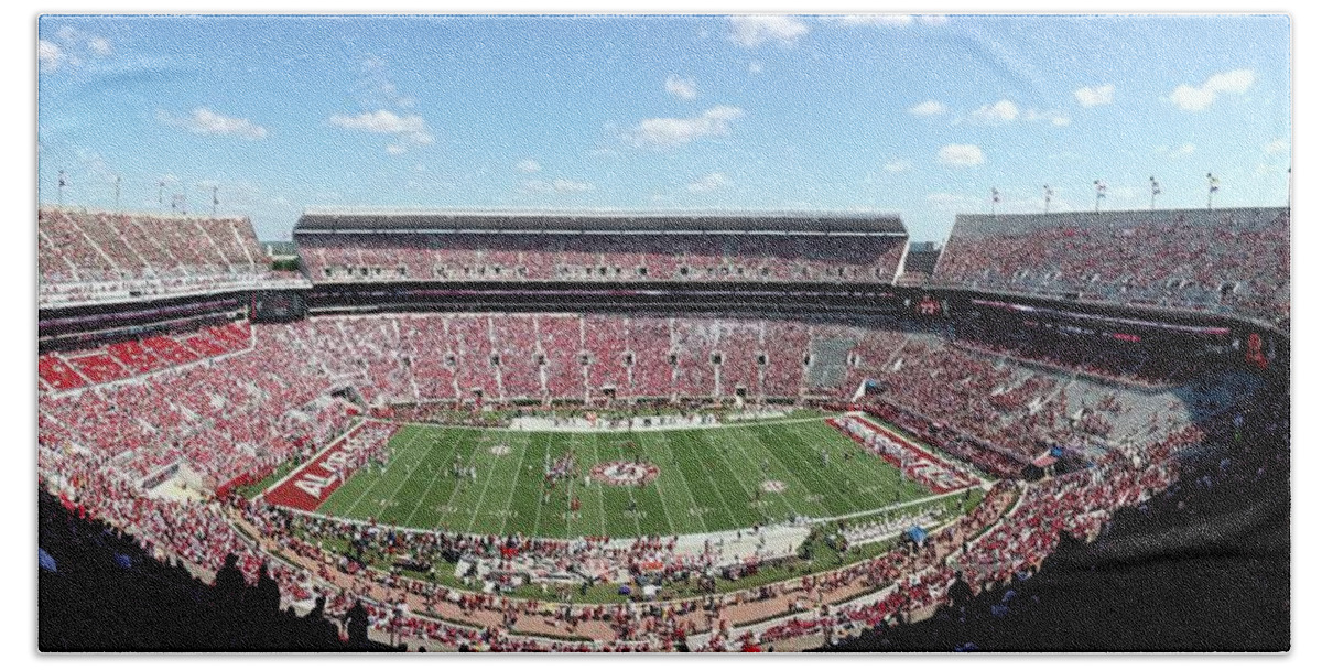 Gameday Beach Towel featuring the photograph Panorama Bryant-Denny Stadium by Kenny Glover