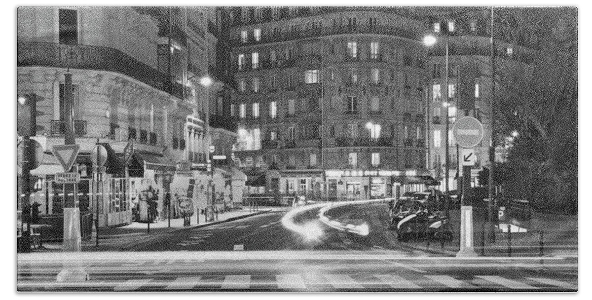Paris Beach Sheet featuring the photograph Paris Streets 1 by Paul Riedinger