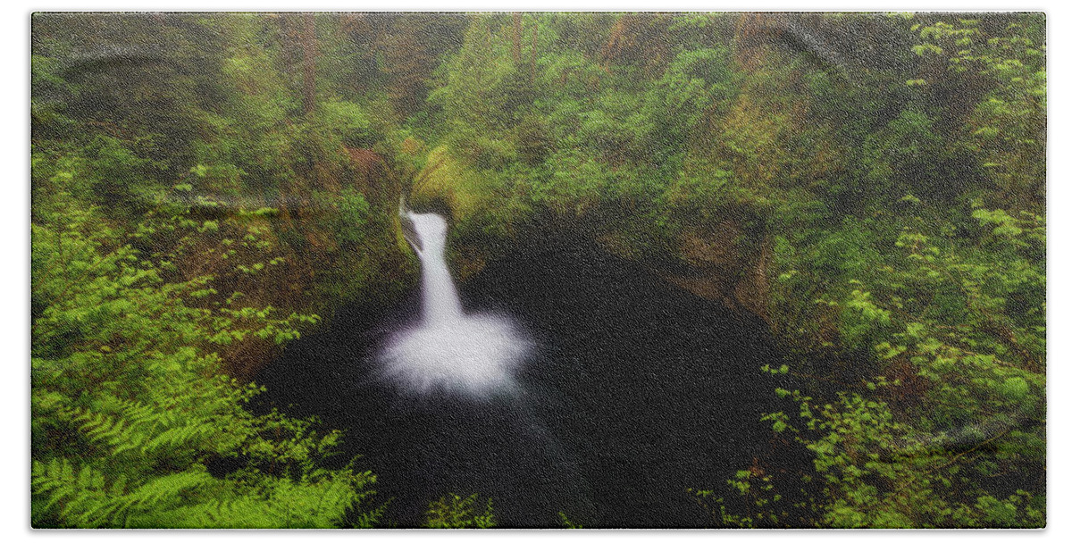 Waterfall Beach Towel featuring the photograph Punchbowl Falls Morning Softness by Darren White