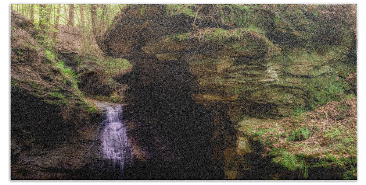 Waterfall Beach Towel featuring the photograph Raven Rocks Falls by Arthur Oleary