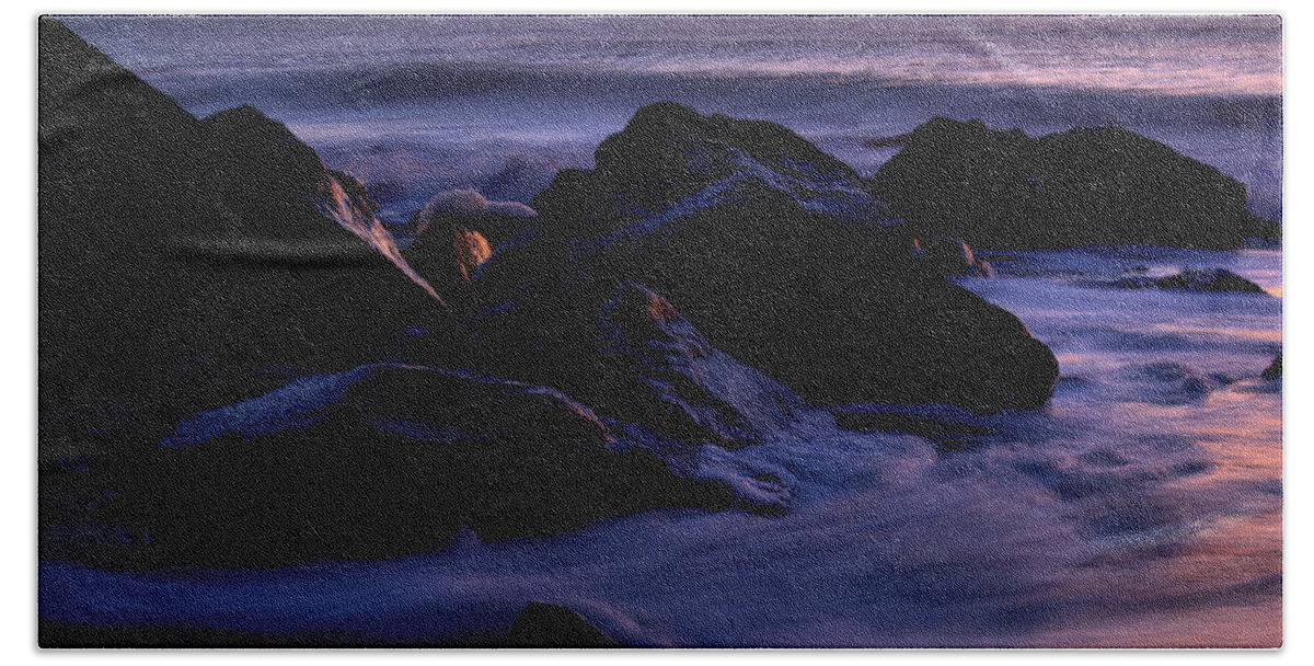 Ocean Beach Sheet featuring the photograph Rocks 5 by Buddy Scott