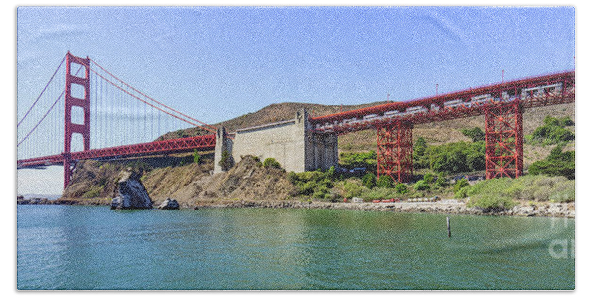 Wingsdomain Beach Towel featuring the photograph San Francisco Golden Gate Bridge Viewed From Marin County Side DSC7081 Panorama by Wingsdomain Art and Photography