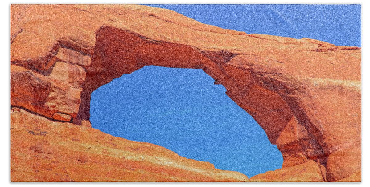 Landscape Beach Towel featuring the photograph Skyline Arch by Marc Crumpler
