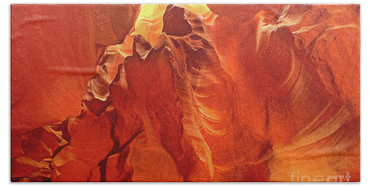 North America Beach Towel featuring the photograph Slot Canyon Formations In Upper Antelope Canyon Arizona by Dave Welling