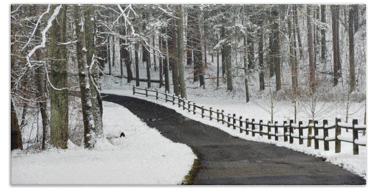 Snowy Road Beach Towel featuring the photograph Snowy Fence by Mike Murdock