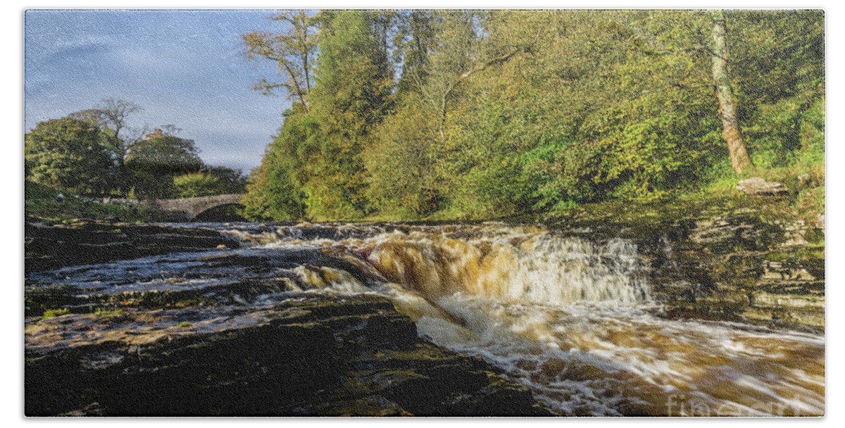 England Beach Towel featuring the photograph Stainforth Force In Early Autumn by Tom Holmes Photography