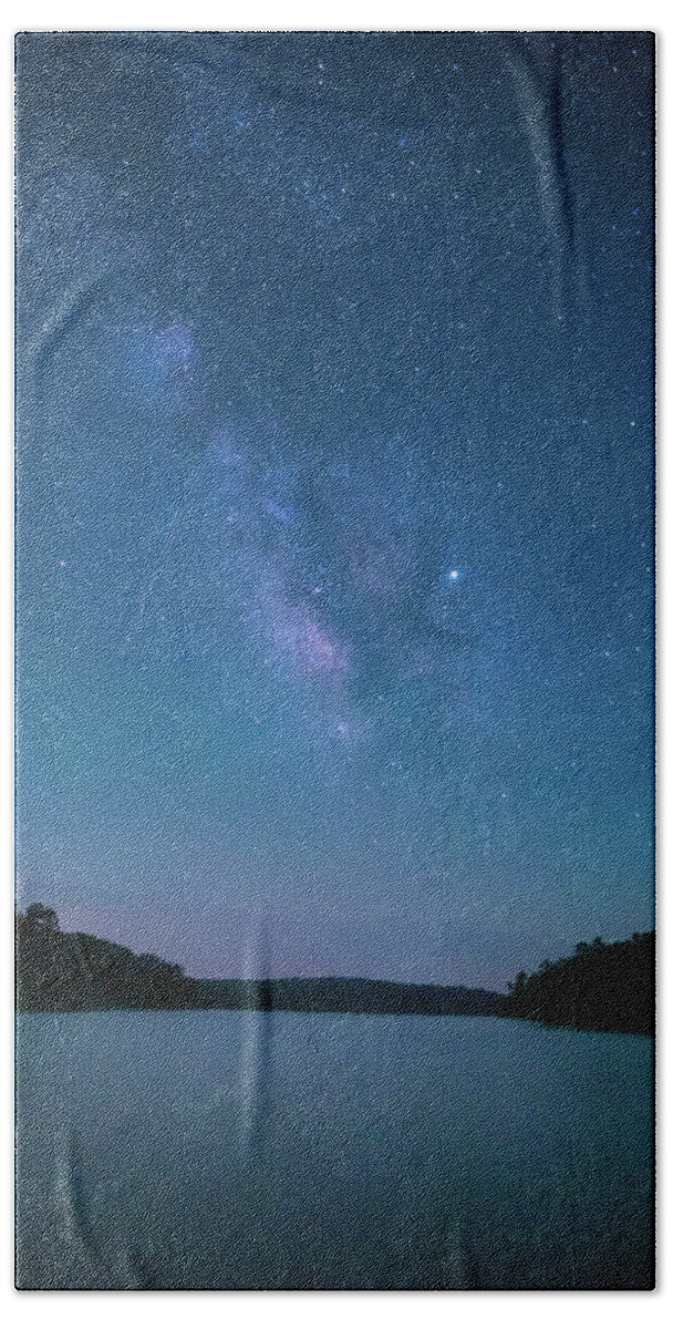 Big Hill Pond Beach Towel featuring the photograph Stargazing by Darrell DeRosia