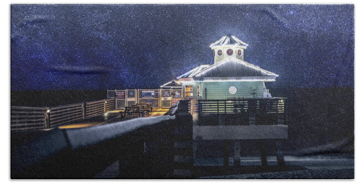 Christmas Beach Towel featuring the photograph Starry Night at Juno Pier by Laura Fasulo