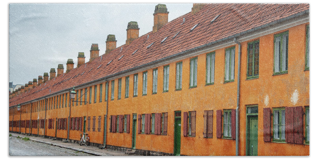 Coloured Houses Beach Sheet featuring the photograph Suensonsgade Copenhagen by Rob Hemphill