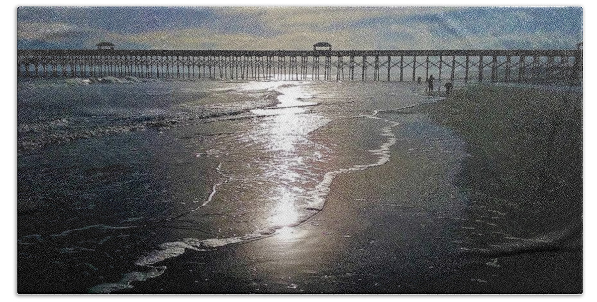  Ocean Sunsets Beach Towel featuring the photograph Pier Sunset @ Folly Beach by Victor Thomason