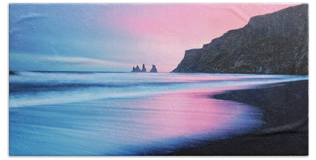 Iceland Beach Towel featuring the photograph Sunset Glow at Vik by Henry w Liu