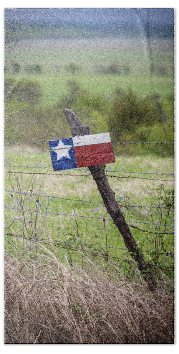 Texas Beach Towel featuring the photograph Texas Country by Deon Grandon