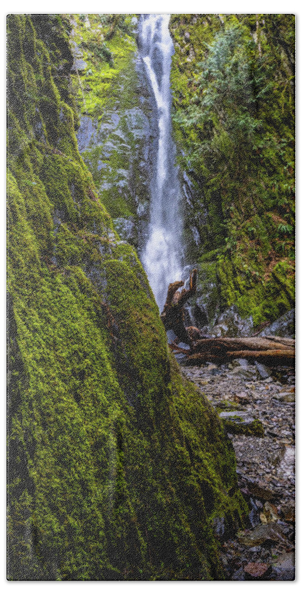 Waterfalls Beach Towel featuring the photograph The Hidden Waterfalls by Bill Cubitt