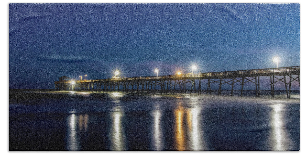 Fishing Pier At Night Beach Towel featuring the photograph The Oceanana Fishing Pier at Night by Bob Decker