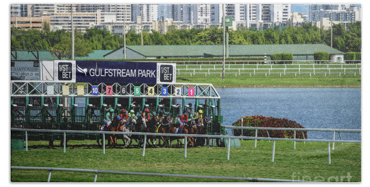 Gulfstream Park Beach Towel featuring the photograph They're Off by Ed Taylor