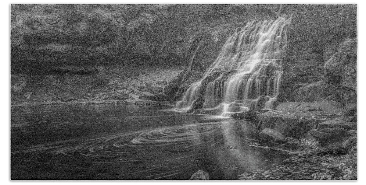 Wadsworth Beach Towel featuring the photograph Wadsworth Falls State Park BW by Susan Candelario