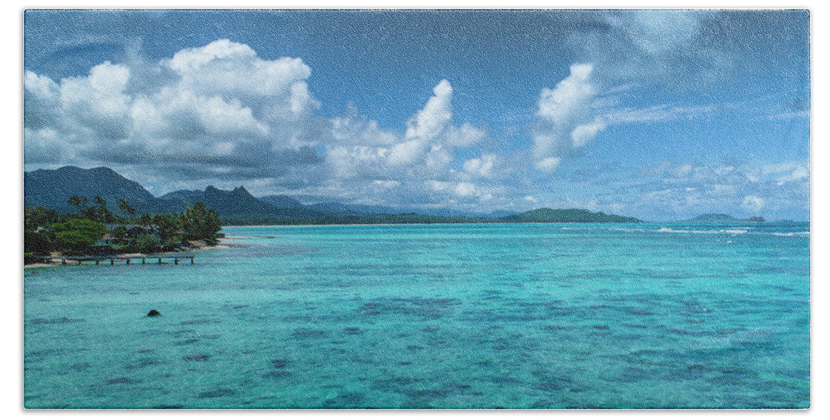 Waimanalo Hawaii Ocean Blue Clear Water Cristal Beach Towel featuring the photograph Waimanalo Hawaii by Leonardo Dale