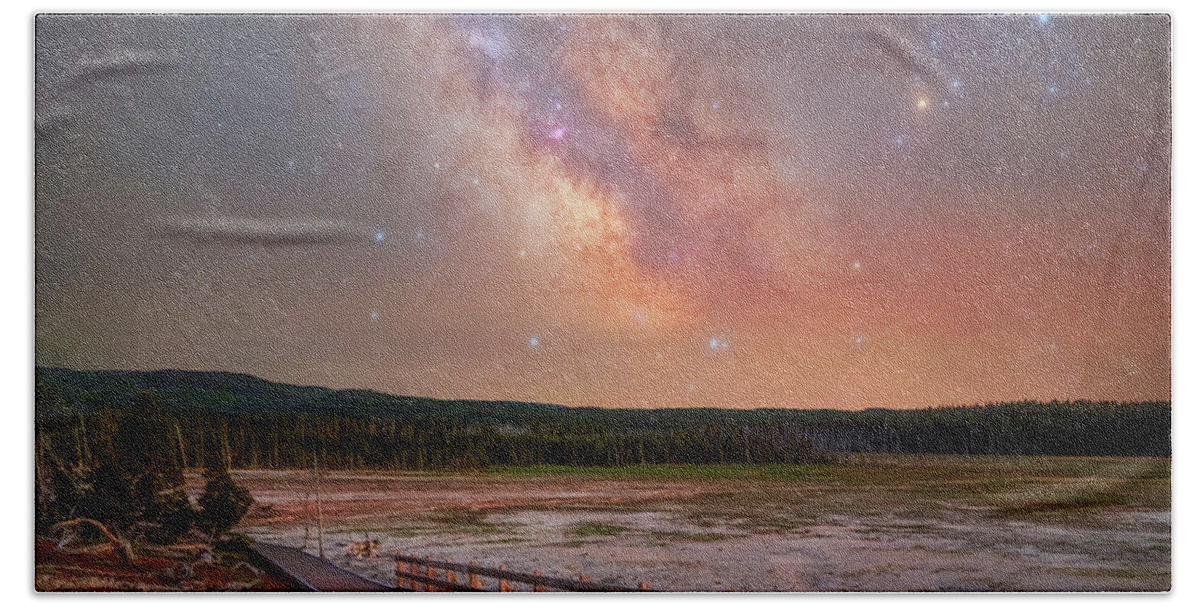 Yellowstone Beach Towel featuring the photograph Walkway to Heaven by Darren White