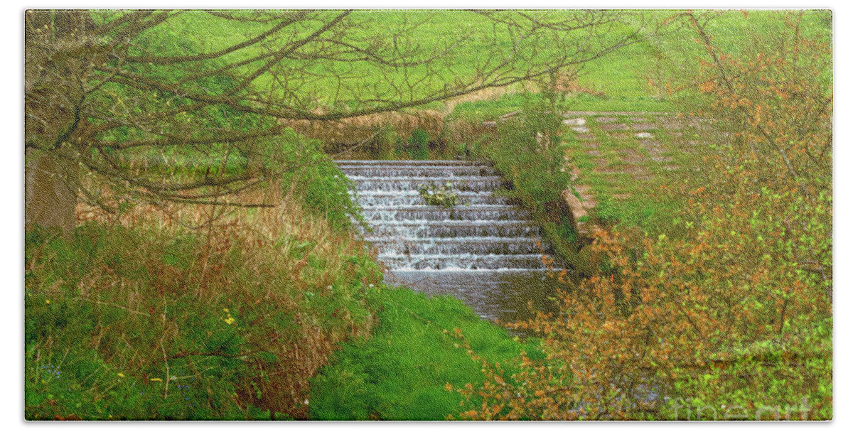 Digital Art Beach Towel featuring the photograph Waterfall at Chadderton Hall Park by Pics By Tony