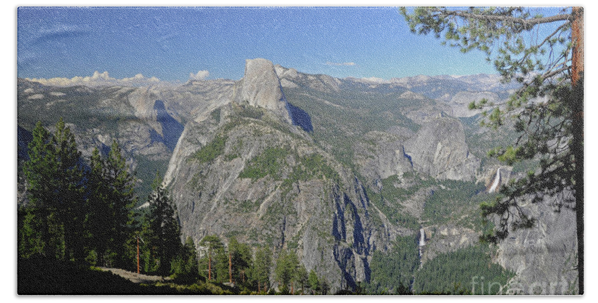 Yosemite Beach Towel featuring the photograph Yosemite half dome by Cindy Murphy