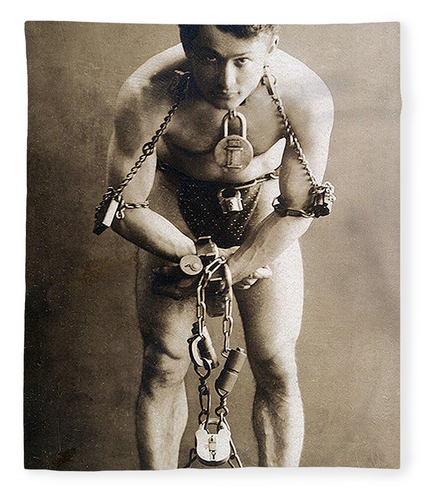 Entertainment Fleece Blanket featuring the photograph Harry Houdini, Hungarian-american #1 by Photo Researchers