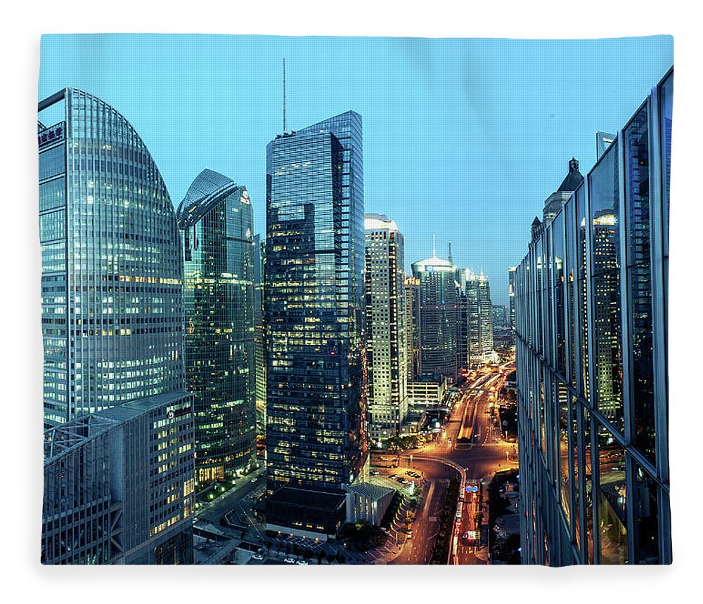 Built Structure Fleece Blanket featuring the photograph Shanghai #1 by Butternbear