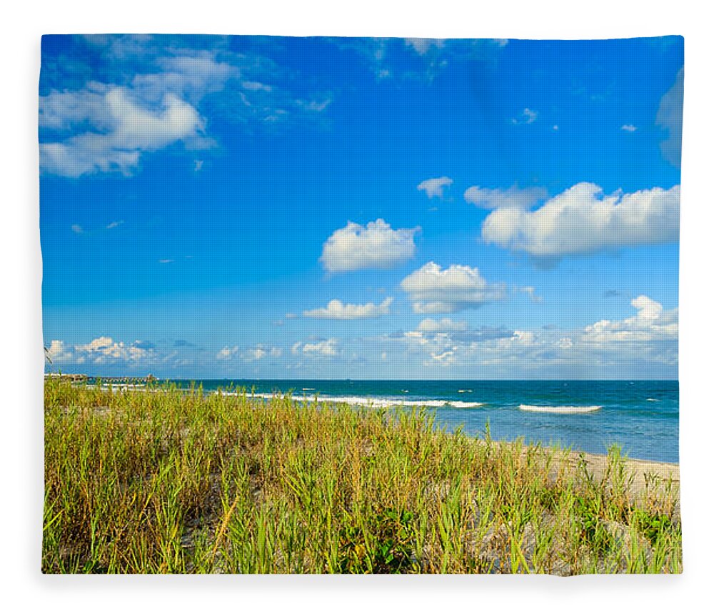 Cocoa Beach Fleece Blanket featuring the photograph Cocoa Beach by Raul Rodriguez