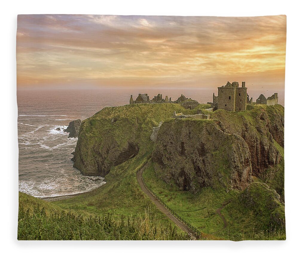 Scotland Fleece Blanket featuring the photograph A Dunnottar Castle Sunrise - Scotland - Landscape by Jason Politte