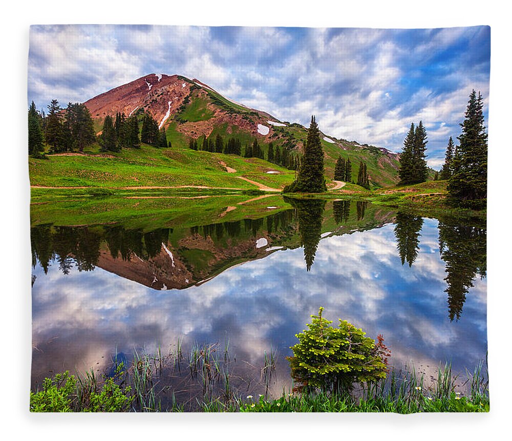 Colorado Fleece Blanket featuring the photograph Alpine Morning by Darren White