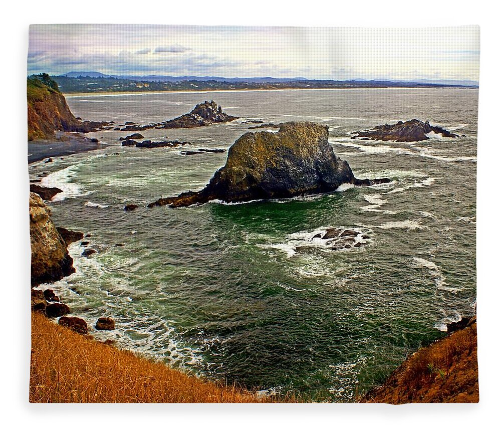 Beach Fleece Blanket featuring the photograph Big Rock Beach by Marty Koch