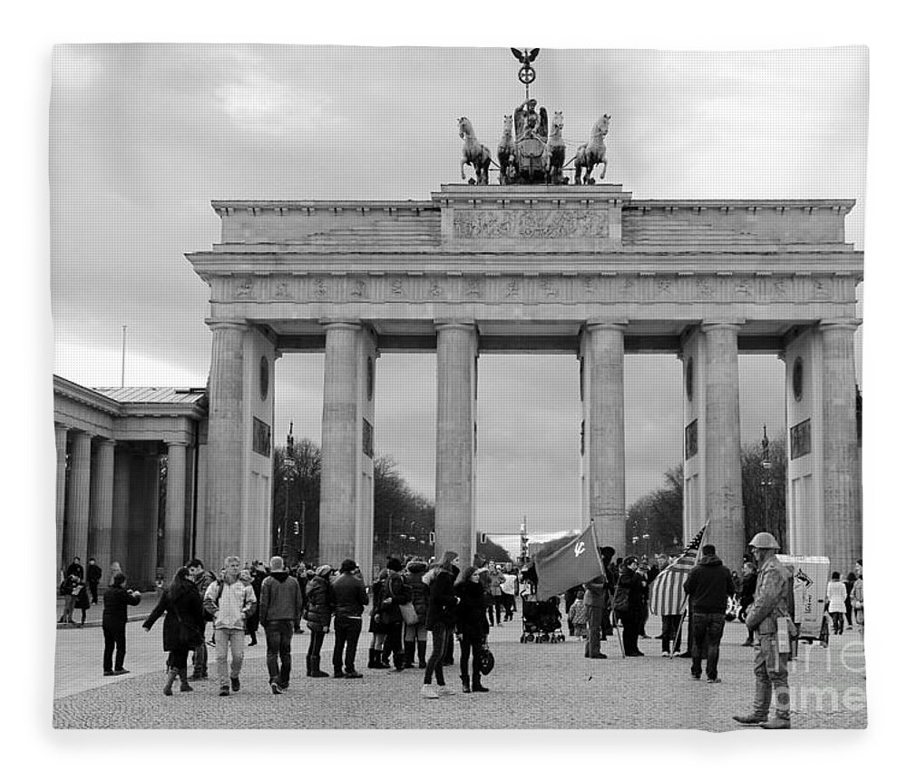 Branderburger Tor Fleece Blanket featuring the photograph Brandenburger Tor - Berlin by Christiane Schulze Art And Photography