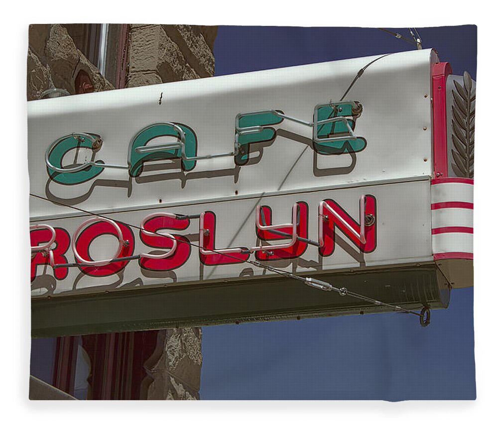 Cafe Sign Fleece Blanket featuring the photograph Cafe Roslyn by Cathy Anderson