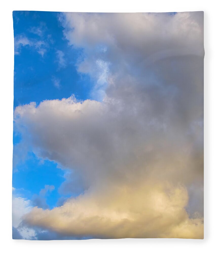 Hawaii Fleece Blanket featuring the photograph Clouds 261 by Dawn Eshelman