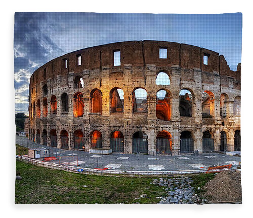 Yhun Suarez Fleece Blanket featuring the photograph Colosseo Panorama by Yhun Suarez