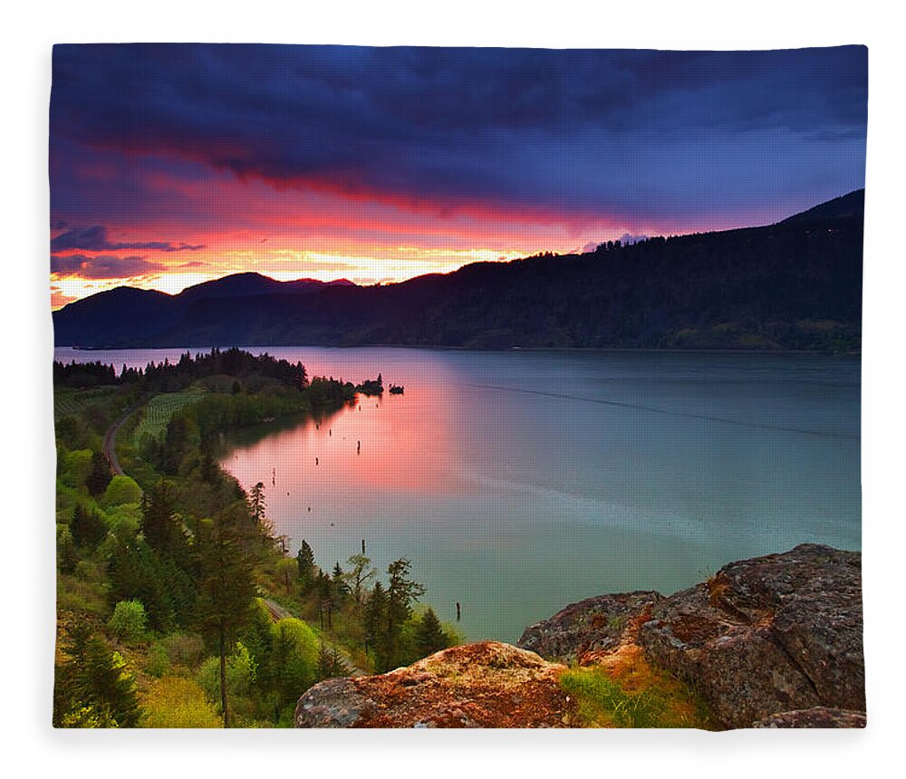 Sunset Fleece Blanket featuring the photograph Columbia Sunset by Darren White