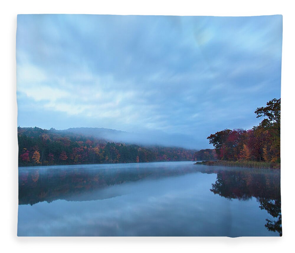 Scenics Fleece Blanket featuring the photograph Dawn At Hidden Lake by Photography By Deb Snelson