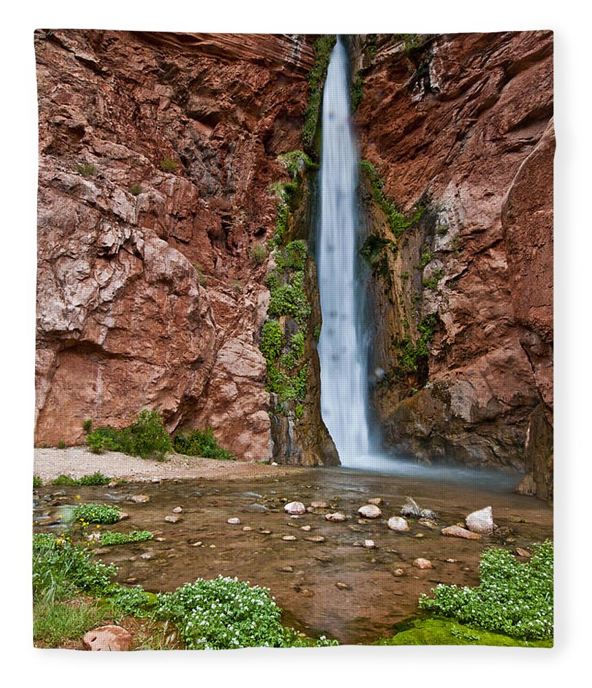 Deer Creek Falls Fleece Blanket featuring the photograph Deer Creek Falls by William H. Mullins