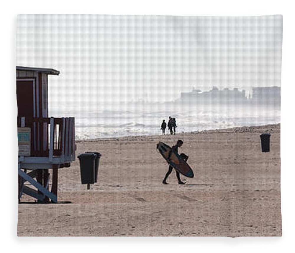 Beach Fleece Blanket featuring the photograph Done Surfing by Ed Gleichman