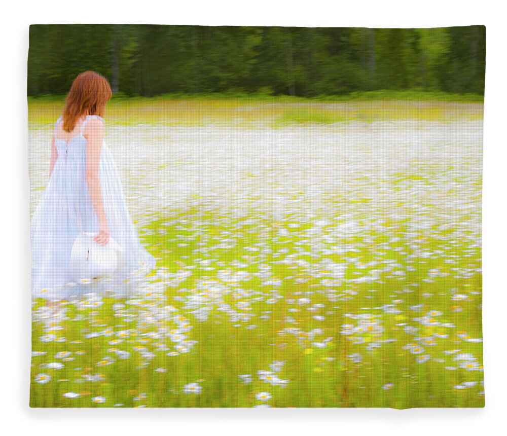 Children Fleece Blanket featuring the photograph Field Of Dreams by Theresa Tahara