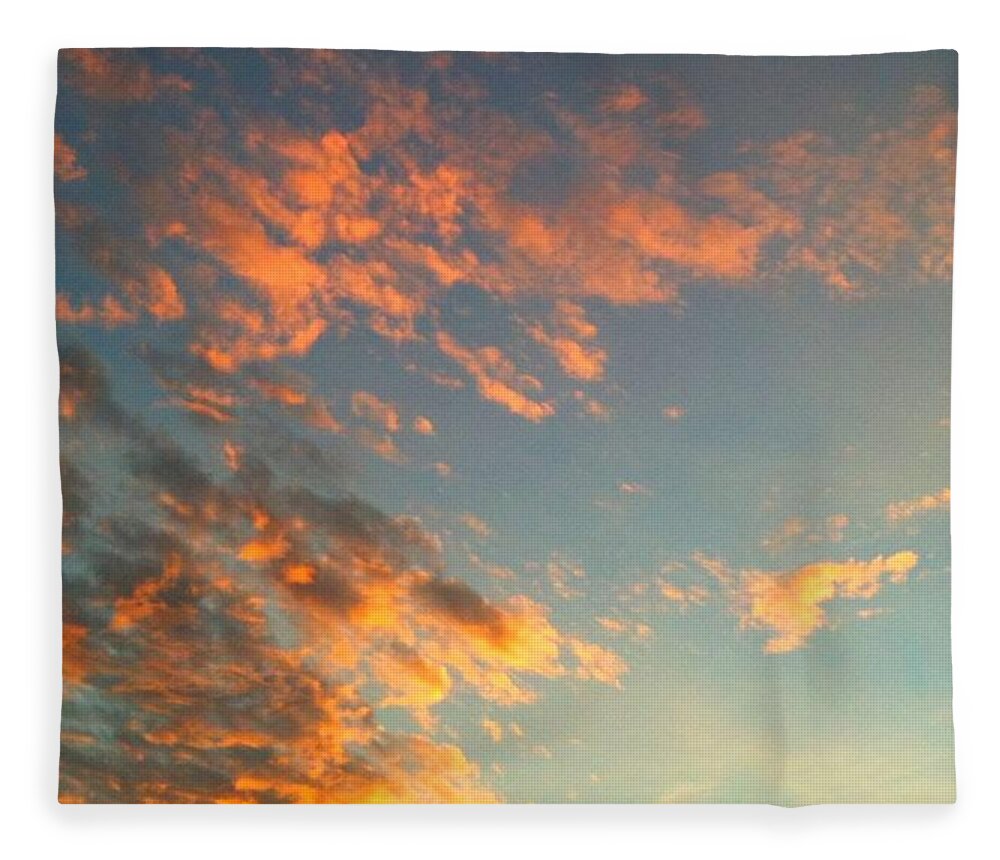 Durham Fleece Blanket featuring the photograph Good Morning by Linda Bailey