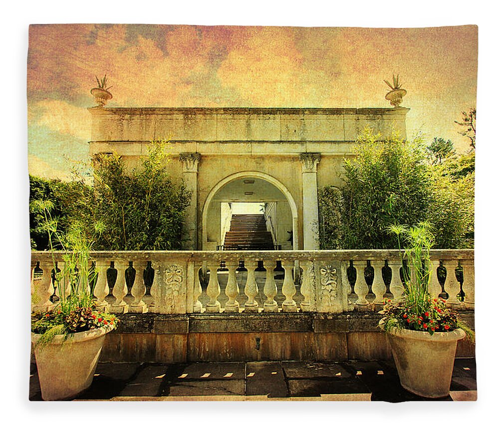 Gardens Fleece Blanket featuring the photograph Heavenly Gardens by Trina Ansel